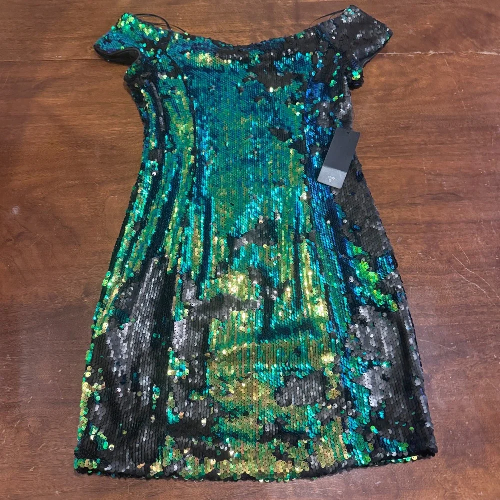 Guess Sequin Off Shoulder Mini Dress Black Green Teal Sz S NWT Holiday Mermaid